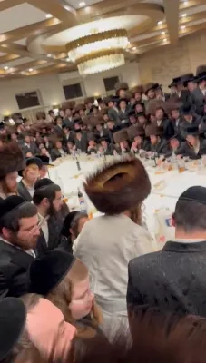 הרב ישראל מאזעס פראוועט שבת אין וויליאמסבורג 