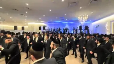 חתונה משה פרידמאן און שטארק, יוסי שטענדינג און ליפא שמעלצער 