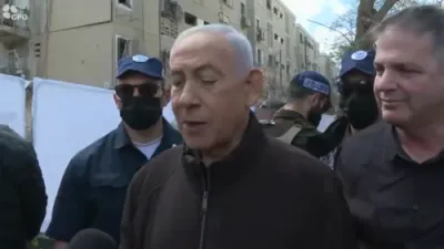 פרעמיער מיניסטער נתניהו פארדאמט איראן נאך ראקעטן אטאקע אין ערד.