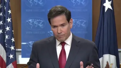 סעקרעטאר רוביא פארברייטערט וויזא באנד פראגראם מיט א $15,000 פארלאנג.