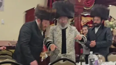 שמחת בית ניקלשבורג