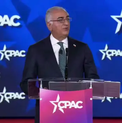 רזא פאהלאווי רופט פאר די דעמאקראטישע צוקונפט פון איראן 