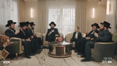 מלך ברחמיו - ארי קראוס, מקהלת מלכות, חסידימלעך