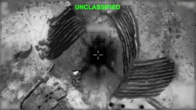 איראנער מיסיל פאסיליטיס זענען באטראפן געווארן פון אטאקעס, טראץ די באריכטן איבער בלויז אויבנאויפיגע שאדנס.