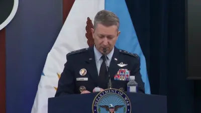 ווי מ'האלט יעצט: אמעריקע האט דורכגעפירט 11,000 אטאקעס קעגן איראן, צילנדיג אירע מיליטערישע, פלאט, און נוקלעארע איינריכטונגען.