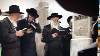 הונדערטער הערליכע בילדער פון הגה"ק בעל ברך מסאטמאר זצ"ל לרגל די יארצייט