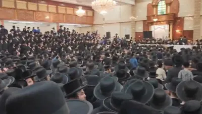 מעמד שאיבת מים שלנו בראשות הגה"צ אב"ד סאטמאר וויליאמסבורג שליט"א 