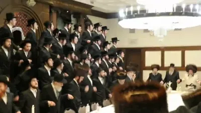 פסח בחצר הקודש סקולען