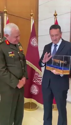 איראנע העקערס האבן ארויסגעגעבן באהאלטענע ווידיאו דאקומענטאציע פון הלוי'ס געהיימע באזוך אין ירדן.