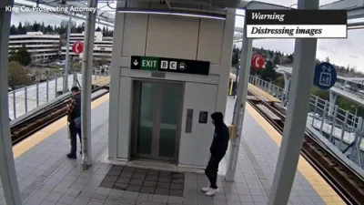 מאן איבערגעלעבט נאכן ווערן אריינגעשטופט אין א פארנדע באן, אין סיעטעל וואשינגטאן 