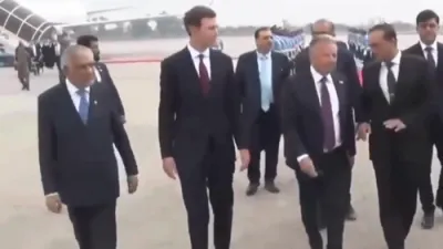 וויצע פרעזידענט ווענס ביים אנהייבן די פארהאנדלונגס געשפרעכן מיט איראן אין פאקיסטאן- יעצט איז ער אויפן וועג אהיים נאכן נישט דערגרייכן קיין דיעל