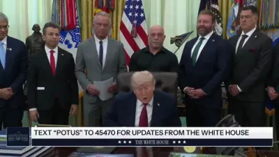 טראמפ שרייבט אונטער אן עקזעקעטיוו ארדער צו גרינגער מאכן פסיכאדעלישע טריטמענטס, באצייכענענדיג דאס אלס א "נייע האפענונג" פאר וועטעראנען.