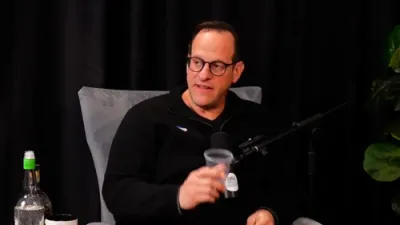 זיי האבן געבויט א שוהל אן קיין ראביי