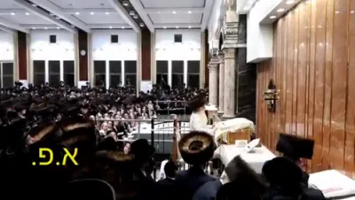 די ערשטע ספירת העומר ביי כ"ק אדמו"ר מצאנז שליט"א 