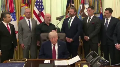 דזשאו ראוגען זאגט אז טראמפ האט גלייך געענטפערט לאמיר באקומען די FDA עפראוול פאר די PTSD דראג 