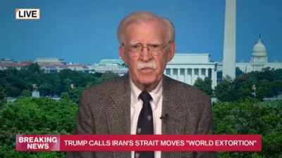 געוועזענער אמעריקאנע אמבאסאדאר צו UN דזשאן באלטאן שטיצט טראמפ'ס בלאקאדע אויפן הארמוז דורכגאנג, וואס איז אריין אין קראפט יעצט 10 צופרי 