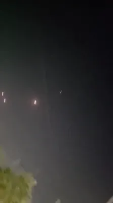 איינער איז קריטיש פארוואונדעט אין כרמיאל ראקעט אטאקע מינוטן פאר די שטילשטאנד מיט לבנון הייבט זיך אן.