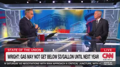 סעקרעטאר קריס רייט זאגט אז די אפשטעל אויף די רוסישע אויל סאנקציעס איז פארלענגערט געווארן צוליב אינטערנאציאנאלע דרוק.