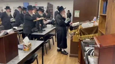 ספירת העומר דורך כ"ק אדמו"ר מוויזניץ שליט"א אין פלארידע 