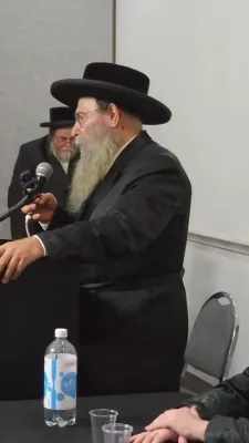 אידן באזוכן אין קאסא גראנדא אריזאנע 