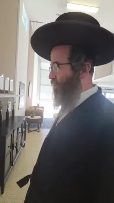 אידן באזוכן אין קאסא גראנדא אריזאנע 