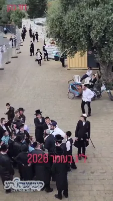 הכנות אין מירון: לויט שאצונגען געפינען זיך שוין 20 טויזענט אידן אויף הר מירון טראץ די בלאקאדעס וואס די פאליציי פרובירט צו שטעלן.