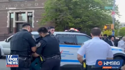 NYPD ארעסטירט ברוקלינער פארדעכטיגטן פארשוין נאך האס פארברעכן אטאקע אויף היימישע אינגעלייט.