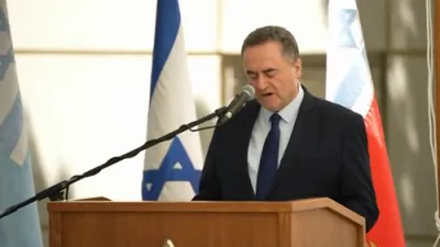 ישראל כ"ץ זאגט אז מדנ"י וועט מעגליך צוריק אנהייבן אטאקירן אין איראן 