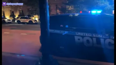 צוויי וולאגערס רודף'ן א פאליציאנט וואס איז געשלאפן אינדרויסן פון ווייסן הויז... 🙏