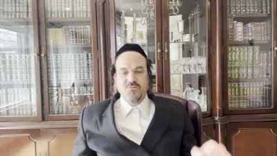 א הערליכע מעשה "בין אדם לחבירו" &ndash; דורך הרב אליהו שווארץ ביים שיעור עמוד היומי 'דרשו' מסכת שקלים דף כ'