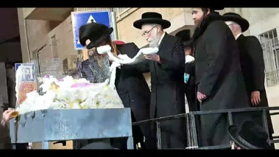 הדלקה ושולחן הטהור ל"ג בעומר ביי כ"ק אדמו"ר מקהל חסידי ירושלים שליט"א