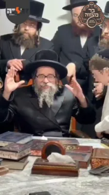 כ"ק אדמו"ר מסקולען ירושלים שליט"א וואונטשט אן יתומים צו זייער בר מצוה