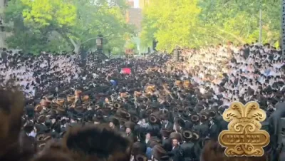 חלק ג': פולע ווידיאוס פון די הכנסת ספר תורה בחצר הקודש סאטמאר