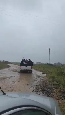 פולע סצענעס: טענץ, הדלקות, און תפלות, אין הר הקודש מירון