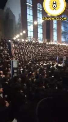 ווידיאוס פון די הדלקה בחצר הקודש באבוב 45