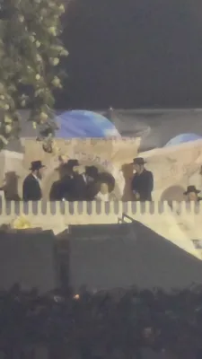 ערשטע ווידיאוס פון די הדלקה אין ירושלים בצל הרה"ק רבי יעקב מאיר שעכטער שליט"א 