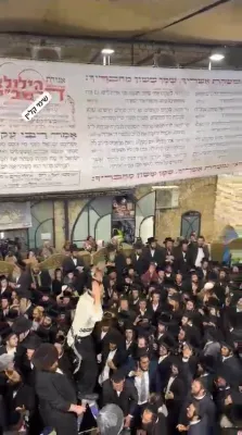 פייערליכע ריקודין יעצט אינעם מערה 