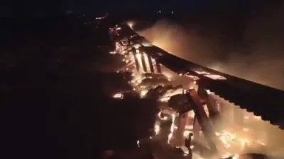 א טעקסאס פייער האט פארניכטעט א באן בריק