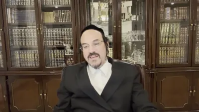 א הערליכע מעשה"וואָס עס איז דיר באַשערט, וועסטו האָבן" &ndash; דורך הרב אליהו שווארץ ביים שיעור עמוד היומי 'דרשו' מסכת יומא דף ט' ע"ב