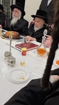 עריכת השולחן לכבוד יומא דהילולא של הגה"ק בעל שערי הישר מליסקא זי"ע בראשית נכדיו כ"ק האדמורי"ם מליסקא ומהיבנוב שליט"א