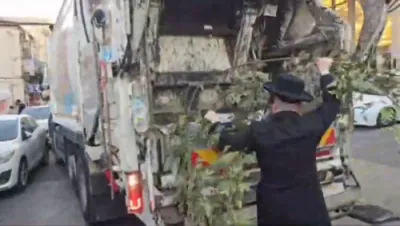 דער בארדיטשעווער און יאנקאלע האבן א נייע דזשאב...