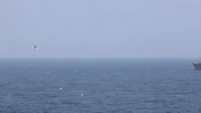 די שטארקע מיליטערישע אקציעס פון 'סענטקאם' אויפ'ן ים האבן פארטריבן צענדליגער האנדלס-שיפן.