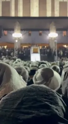 באגלייטן פון כ"ק אדמו"ר מסאטמאר שליט"א נעכטן מוצאי שבועות 