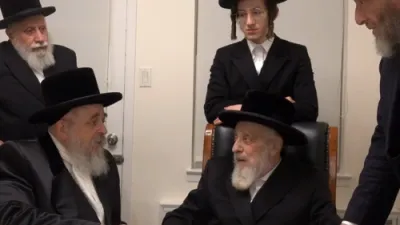 כ"ק אדמו"ר מסקווירא ב"פ שליט"א בביקור אצל כ"ק אדמו"ר מליסקא שליט"א