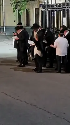 קידוש לבנה מוצאי שבועות אין רוסלאנד