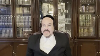 א הערליכע מעשה "פון הרה"ק מרן הבעש"ט והגר"ח צאנזער זי"ע" - דורך הרב אליהו שווארץ ביים שיעור עמוד היומי 'דרשו' מסכת יומא דף כ'