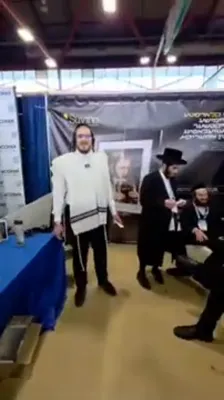 פערלאוויטש ביים סאטמארק עקספא 