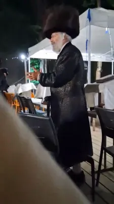 א גוט וואך ביים ניקלשבורגער רבי