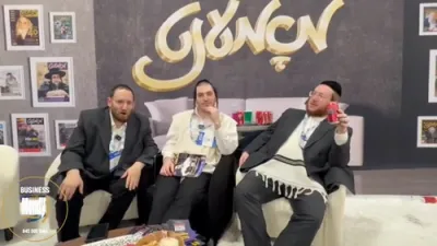 מענדי אונגאר ביים סאטמארק עקספא חלק ב'