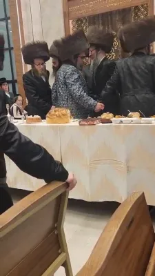 שבע ברכות שע"י ביהמ"ד לב אהרן דסאטמאר שכונת סאוט 8 וויליאמסבורג לכבוד הדומ"ץ שליט"א
